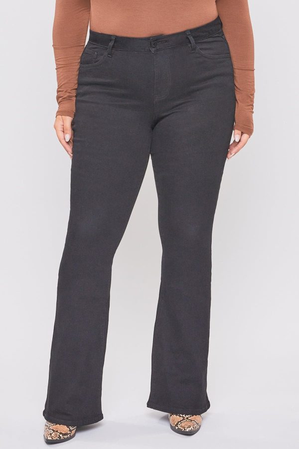 Women's Plus Size Basic Flare Jeans - Image 4