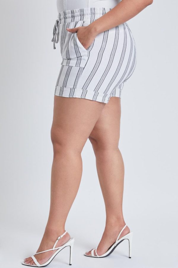 Women's Plus Drawstring Waistband Linen Shorts - Image 3